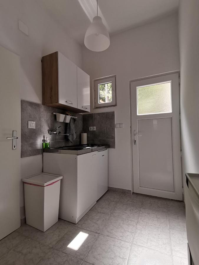 Apartament Ema & Mila 2 Knin Zewnętrze zdjęcie