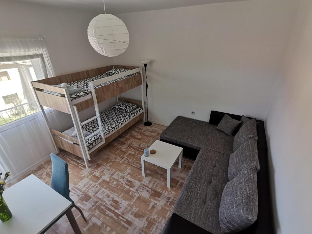 Apartament Ema & Mila 2 Knin Zewnętrze zdjęcie